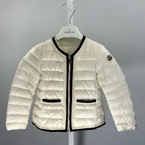 MONCLER KIDS - Light Quilted White Down Jacket with Blue/White Grosgrain Trim.